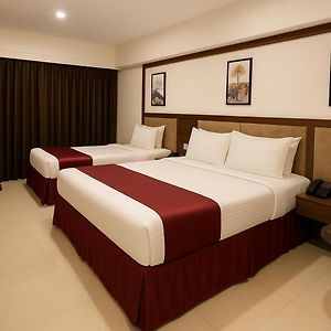 Hotel Tip Top International Pune